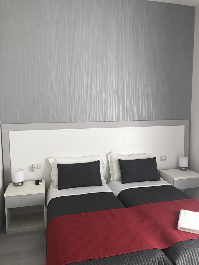 Chiaia Guest House Naples Luaran gambar